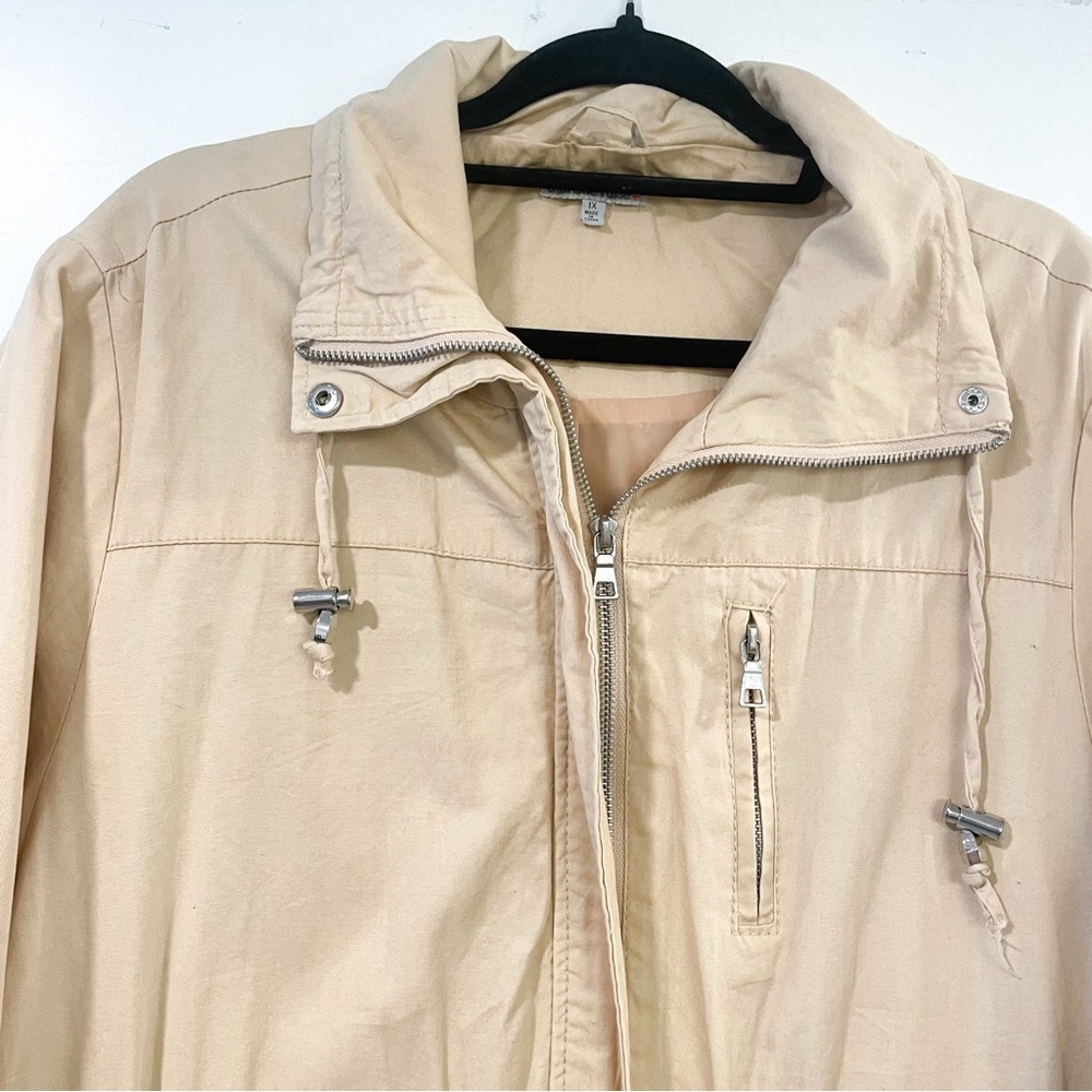 Charlotte Russe Plus Cream Lightweight Drawstring Jacket 1X - Picture 3 of 6